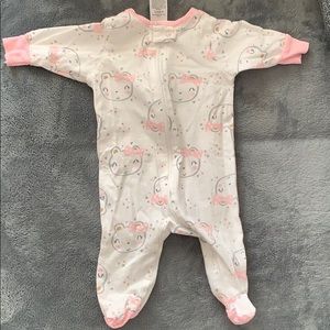 Baby clothes
